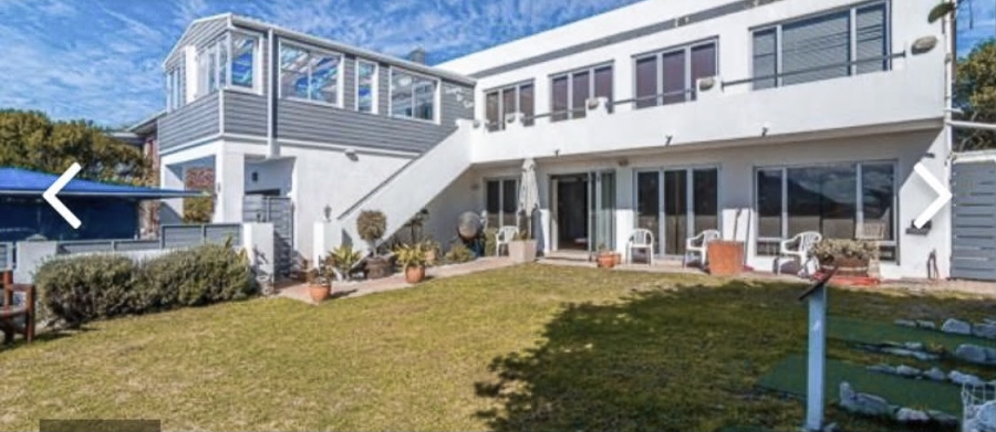 7 Bedroom Property for Sale in Kleinbaai Western Cape
